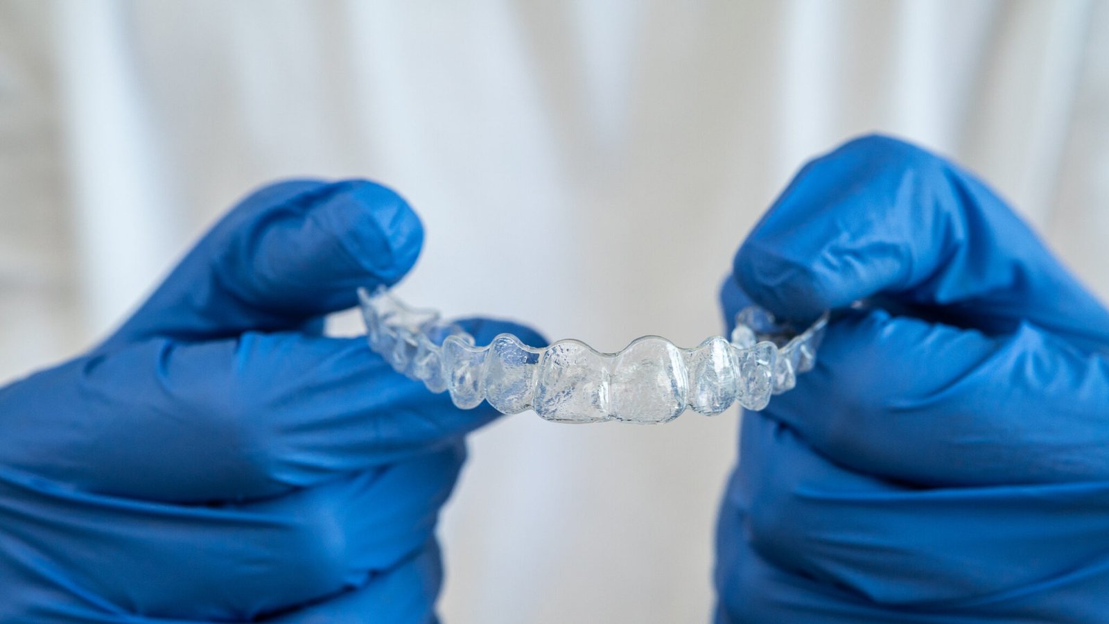 Clear aligners for straightening teeth